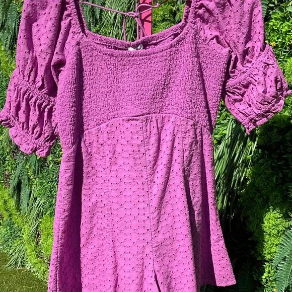 Kimchi Blue Urban Outfitters Ivy Eyelet Romper 100% cotton Size Medium - Picture 4 of 6